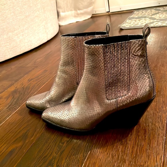 Michael Kors python Chelsea boot - Picture 1 of 5